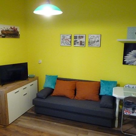 Eper Apartman Debrecen Esterno foto